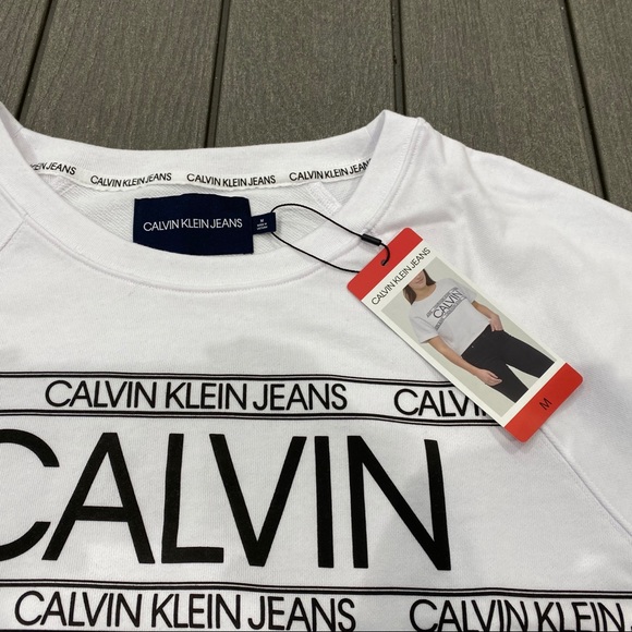 Calvin Klein Jeans Women's French Terry Crop Top - Picture 4 of 7